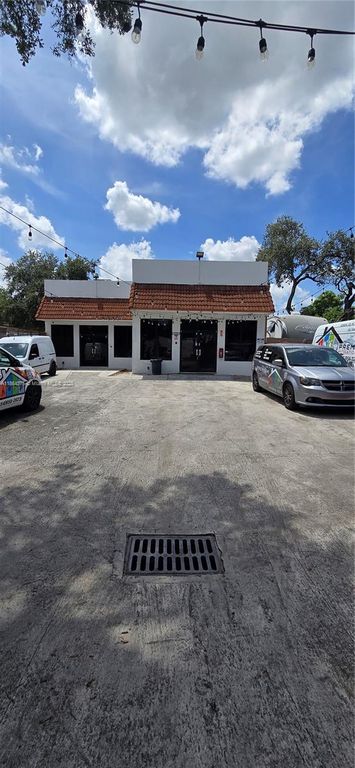 6260 Johnson St, Hollywood, FL 33024