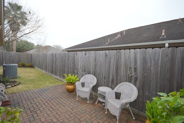 2627 Spring Dusk Lane, Spring, TX 77373