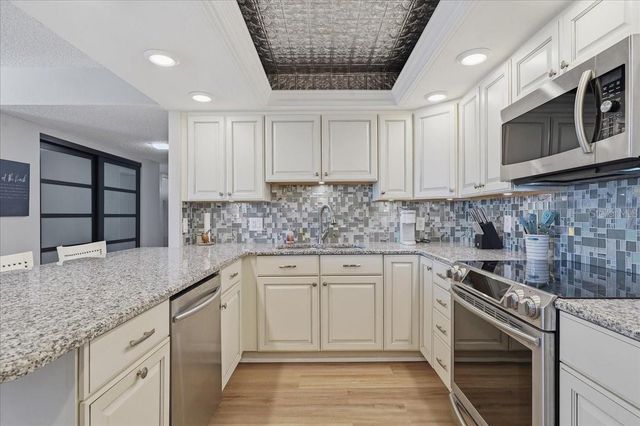 1430 GULF BOULEVARD 407, Clearwater Beach, FL 33767
