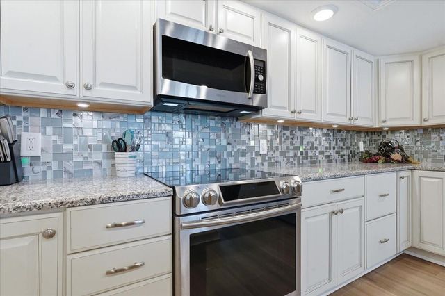 1430 GULF BOULEVARD 407, Clearwater Beach, FL 33767