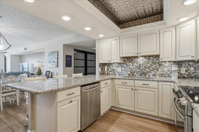 1430 GULF BOULEVARD 407, Clearwater Beach, FL 33767