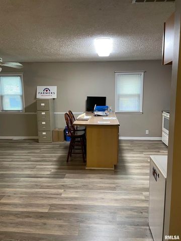 1101 E 5TH Street, Metropolis, IL 62960