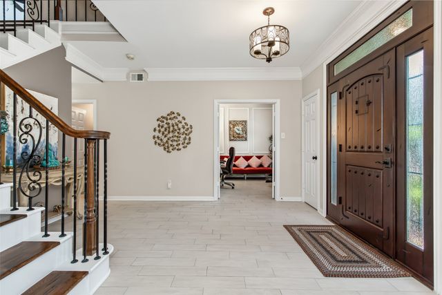 2140 Sandell Drive, Grapevine, TX 76051