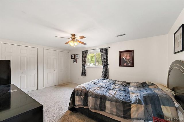 1790 Scheifle Road, Walled Lake, MI 48390