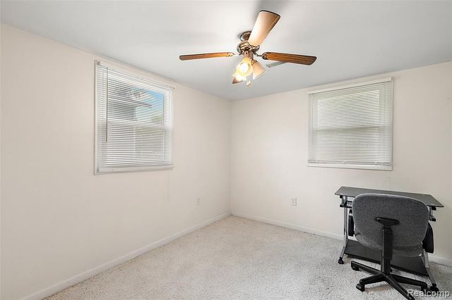 1790 Scheifle Road, Walled Lake, MI 48390