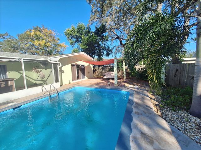 505 N HIGHLAND AVENUE, Clearwater, FL 33755