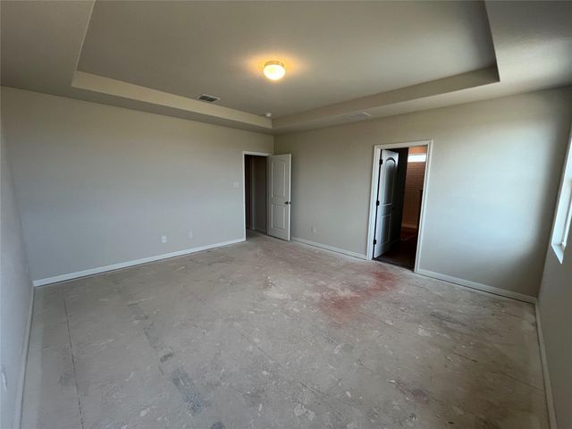 120 Barret DR, Liberty Hill, TX 78642