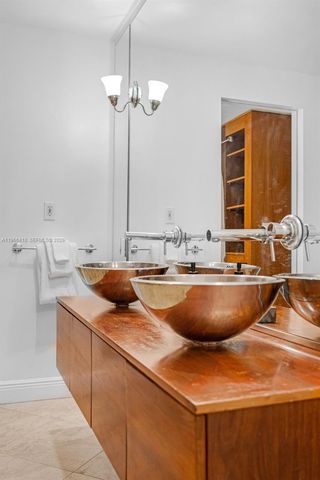 5781 Biscayne Blvd PH-3, Miami, FL 33137