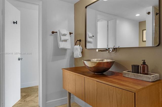 5781 Biscayne Blvd PH-3, Miami, FL 33137