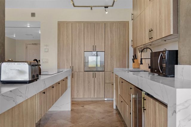 5781 Biscayne Blvd PH-3, Miami, FL 33137