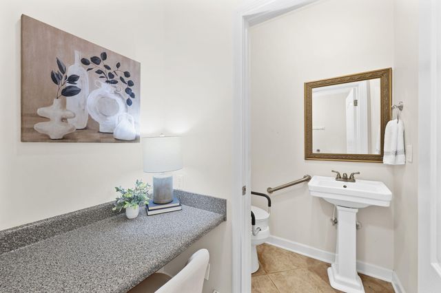 8676 Bluegrass Lane, Ooltewah, TN 37363