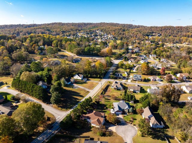 8676 Bluegrass Lane, Ooltewah, TN 37363