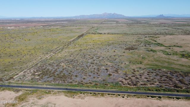 2706 S SUNLAND GIN Road 11, Eloy, AZ 85131