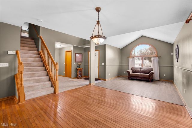 2307 Wittenburg Street, Louisville, OH 44641