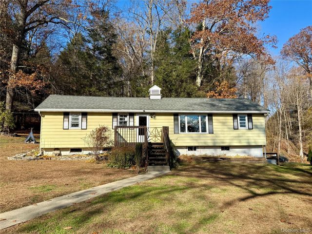 14-16 Glen Hill, Dover Plains, NY 12522