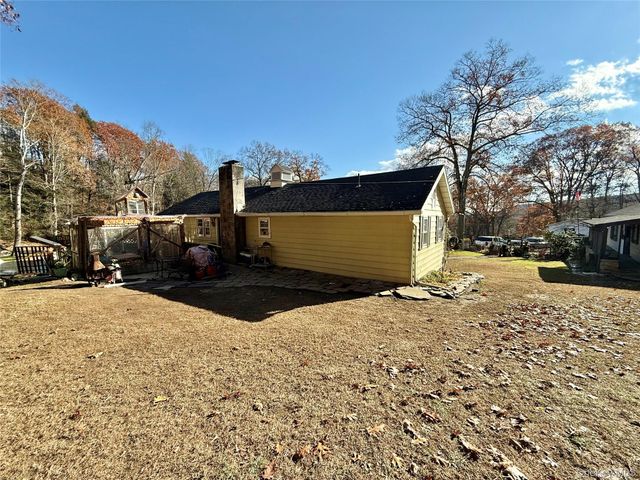 14-16 Glen Hill, Dover Plains, NY 12522