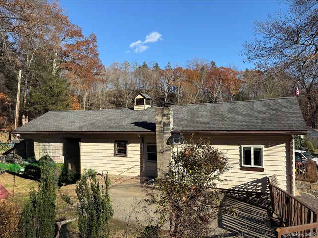 14-16 Glen Hill, Dover Plains, NY 12522