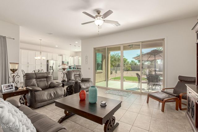 42851 W MALLARD Road, Maricopa, AZ 85138