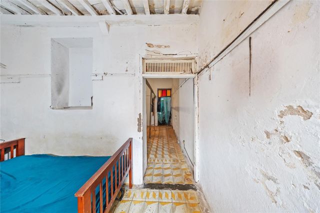 303 CALLE SAN SEBASTIAN, San Juan, PR 00901
