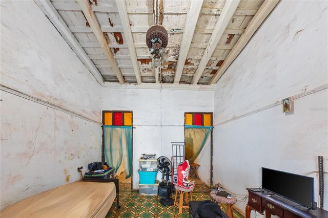 303 CALLE SAN SEBASTIAN, San Juan, PR 00901