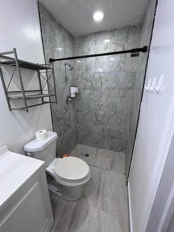933 SW Dalton Avenue, Port St. Lucie, Port St Lucie, FL 34953