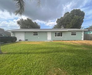 933 SW Dalton Avenue, Port St. Lucie, Port St Lucie, FL 34953