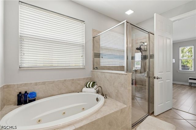 3861 King Williams ST, Fort Myers, FL 33916