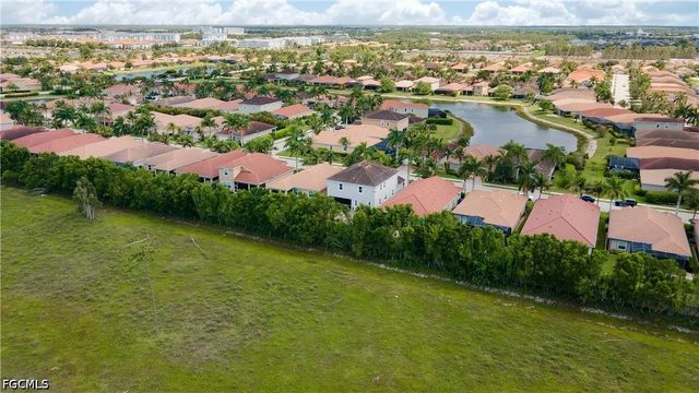 3861 King Williams ST, Fort Myers, FL 33916