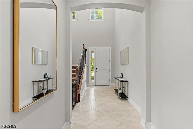 3861 King Williams ST, Fort Myers, FL 33916