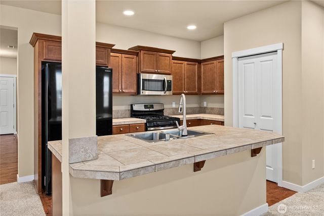 3443 52nd Avenue E, Fife, WA 98424