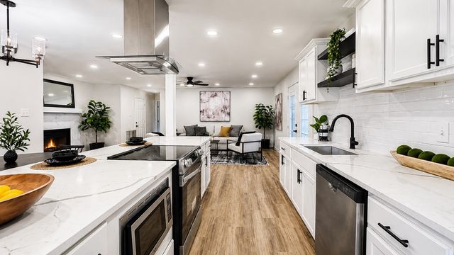 9815 Sophora Circle, Dallas, TX 75249