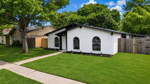 9815 Sophora Circle, Dallas, TX 75249