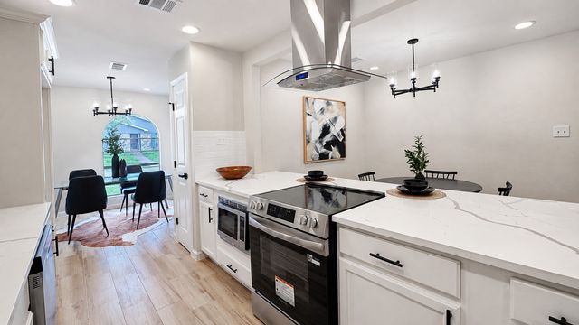 9815 Sophora Circle, Dallas, TX 75249