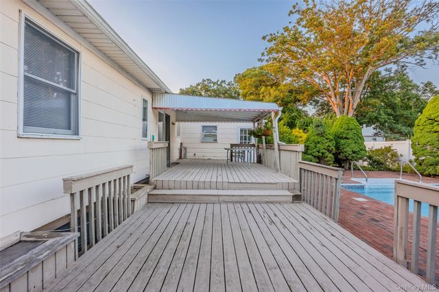 579 Empire Avenue, West Babylon, NY 11704