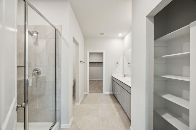 1105 Brittany Point Drive, Huffman, TX 77336