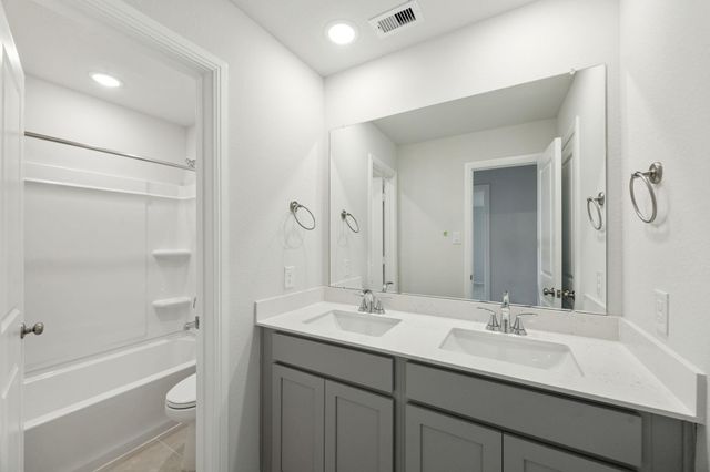 1105 Brittany Point Drive, Huffman, TX 77336