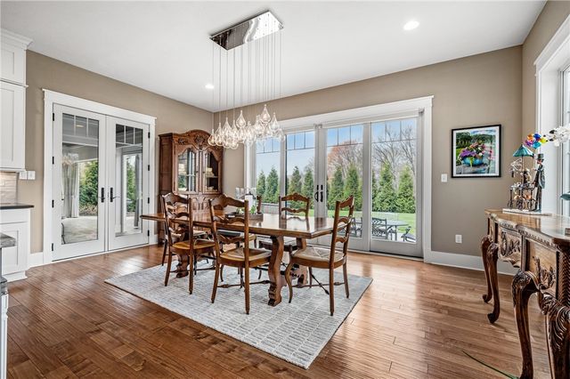 205 Timber Ridge Ct, Cranberry Twp, PA 16066