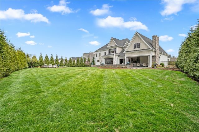 205 Timber Ridge Ct, Cranberry Twp, PA 16066