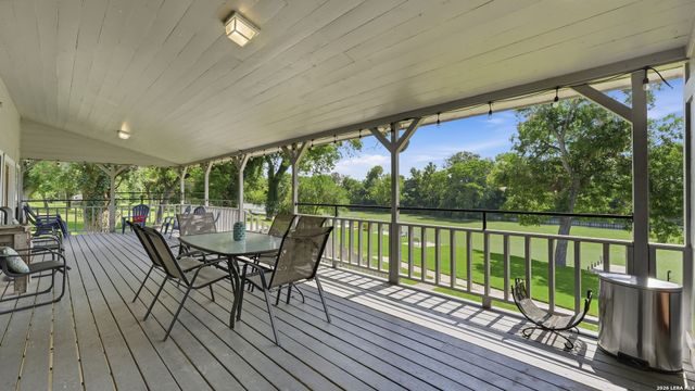 302 SHANGRILA LN, New Braunfels, TX 78130