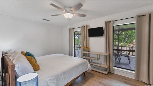 302 SHANGRILA LN, New Braunfels, TX 78130