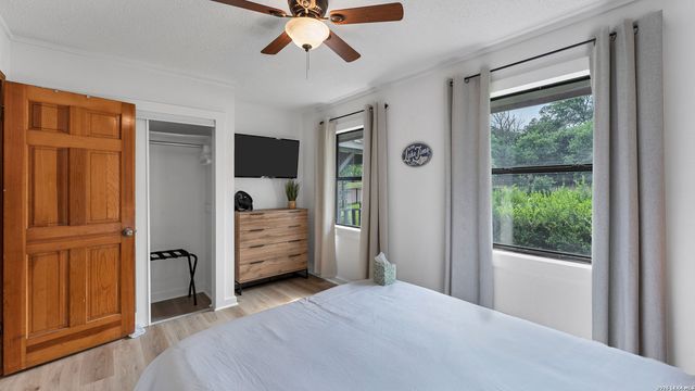 302 SHANGRILA LN, New Braunfels, TX 78130