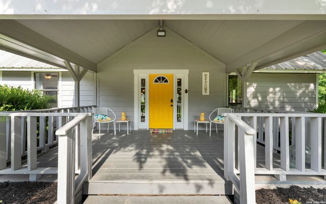 302 SHANGRILA LN, New Braunfels, TX 78130