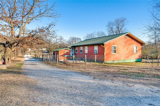 19983 Fawn Road, Springdale, AR 72764