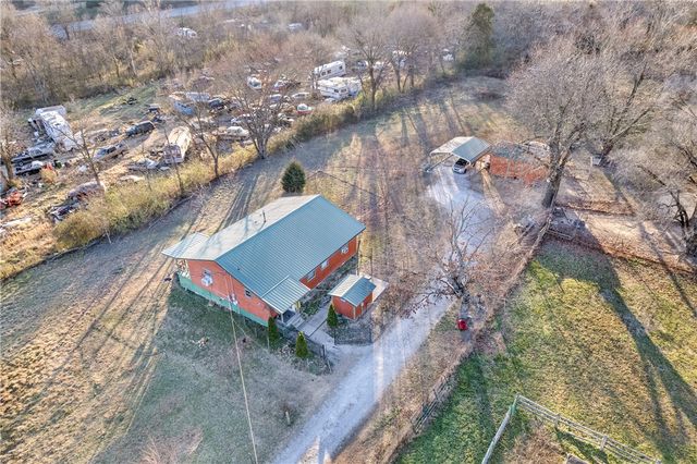 19983 Fawn Road, Springdale, AR 72764