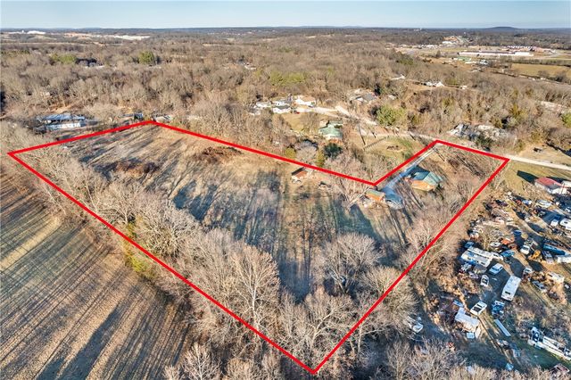 19983 Fawn Road, Springdale, AR 72764