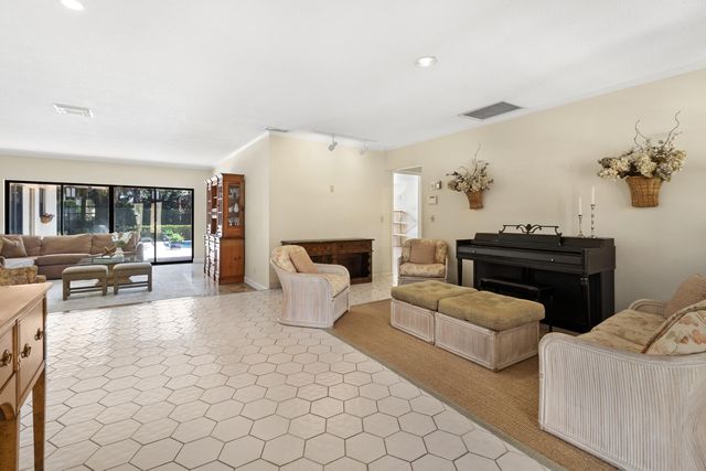 1350 W Terra Mar Drive, Pompano Beach, FL 33062