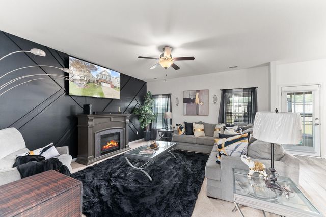 228 Swamp Creek Lane, Moncks Corner, SC 29461