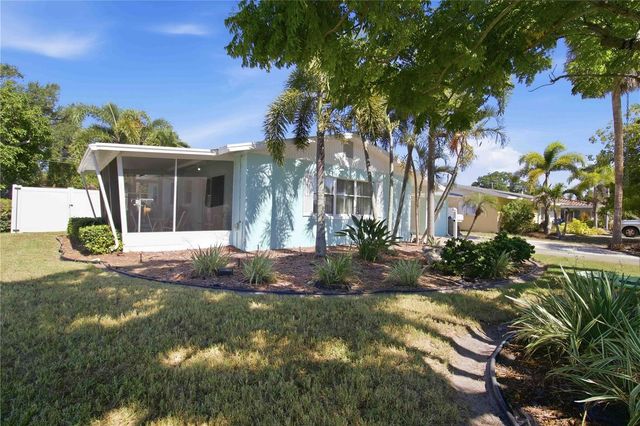 6116 DARTMOUTH DRIVE, Bradenton, FL 34207