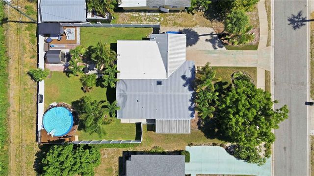 6116 DARTMOUTH DRIVE, Bradenton, FL 34207