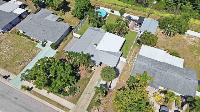 6116 DARTMOUTH DRIVE, Bradenton, FL 34207